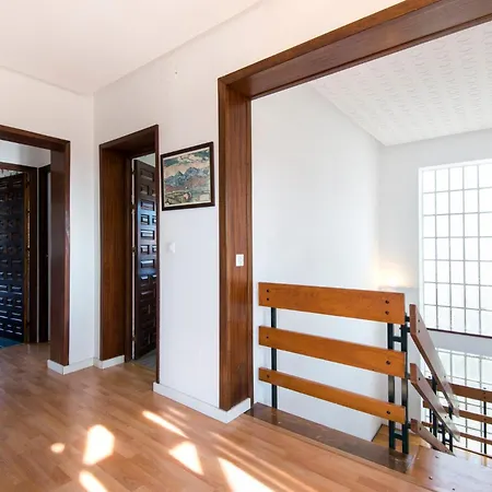 Queen Of The Ocean Villa: Stately Style House With Pool Malaga